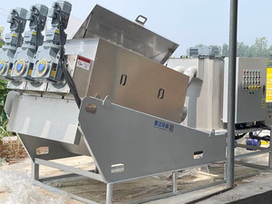 Presse à vis automatique bibo pour la déshydratation des boues, avec unité de dosage intégrée, pour le traitement des boues industrielles et municipales - Product Image 3