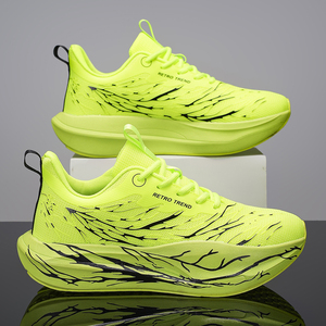 Chaussures de course rétro tendance à motif aile, légères, à lacets, antidérapantes en EVA - Baskets respirantes en maille amorties pour hommes, décontractées - Product Image 3