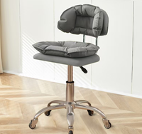 Un nouveau type de chaise de travail à roulettes en PU, adaptée aux salons de manucure et aux instituts de beauté, ainsi que pour les chaises de coupe des ongles et de maquillage