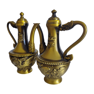 Pots à vin et théières en cuivre vintage avec motifs de dragon et de phénix Décorations d'ornements d'intérieur en métal à haut bec - Product Image 2