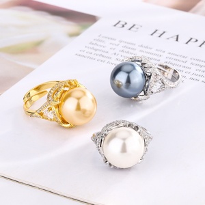Factory Wholesale Fashion Jewelry Eco-friendly Copper 14MM Golden Shell Pearl Vintage Gold Plated <b>Ring</b> for Daily Wear - Product Image 5