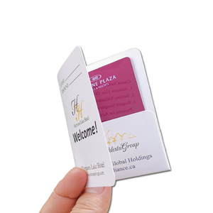 Porte-cartes <span class=keywords><strong>de</strong></span> clé <span class=keywords><strong>de</strong></span> chambre d'hôtel en papier imprimé sur mesure, format et design personnalisés, emballage <span class=keywords><strong>de</strong></span> dossier d'affaires personnalisé - Product Image 2