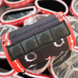 Usine Livraison rapide Logo personnalisé Aimant Bière Can Cooler <span class=keywords><strong>Sleeve</strong></span> 12oz Isolé Néoprène Magnétique Stubby Holder - Product Image 5