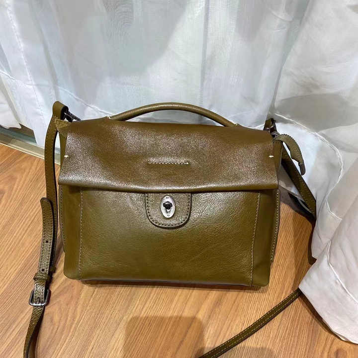 Vintage style genuine leather women's handbag Messenger Bag High