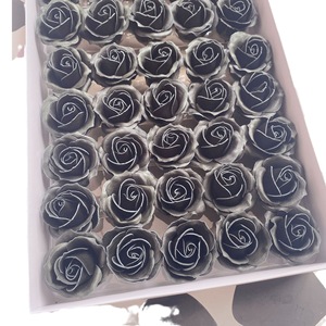 Savon en forme de rose artificielle en gros, 50 pièces, DIY, fleur de savon à 4 couches avec boîte - Product Image 3