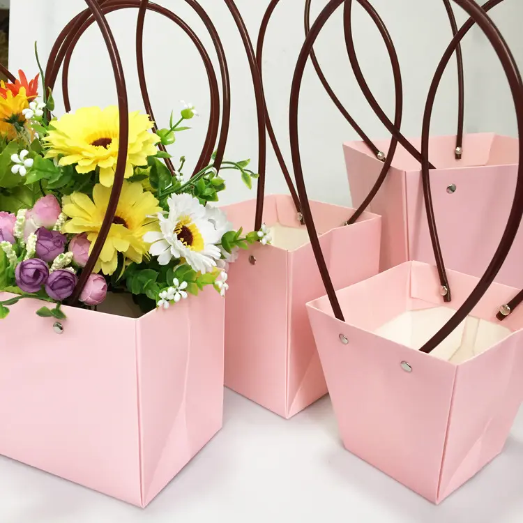 Low moq wholesales flower box mothers day gift flowers bag for mama