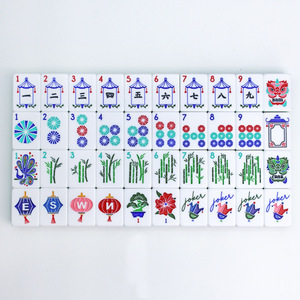 Jeu de tuiles de mahjong américain en acrylique de bambou vert de luxe personnalisé, 4 couches, 160 pièces, jeu de mahjong durable pour le divertissement à domicile, cadeau - Product Image 2