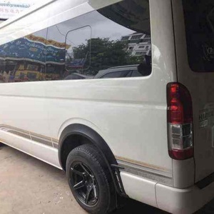 Accesorios Exteriores para Camionetas 4x4 de Buena Calidad en Oferta, Guardabarros para Toyota Hiace - Product Image 2