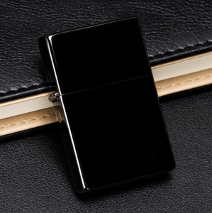 Encendedores de Cigarrillos de Queroseno Metálicos Plateados con Cromado y Patrones de Logotipos Personalizados, Resistentes al Viento, Accesorios para Fumar - Product Image 5