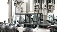 Machine de mise en bouteille de verre de qualité supérieure pour liquides non gazeux avec service personnalisé disponible en Inde