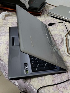 Laptop da Gaming <span class=keywords><strong>Lenovo</strong></span> I7-3517, 8GB RAM, 500GB HDD, 32GB SSD, Doppio Disco Rigido, Scheda Grafica NVIDIA GeForce GTX 660 di Seconda Mano - Product Image 4