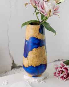 Regalo Perfecto para los Amantes de las Plantas, Macetas de Resina y Madera para Plantas con Acabado de Resina Suave y Madera Natural - Product Image 2