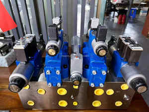 Injectionmoldingcompanies Bloc collecteur <span class=keywords><strong>hydraulique</strong></span> Moule en plastique d'injection Bloc collecteur <span class=keywords><strong>hydraulique</strong></span> - Product Image 3