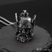 Vente en gros sur mesure Collier en acier inoxydable rétro celtique cyclope guerrier homme casque équitation pendentif pour hommes