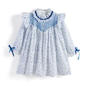 Großhandel Sommer Blume Luxuskunkerung Baby Mädchenkleidung Kinder hand-smooked Kinderkleidung Smockkleid für Mädchenkleider