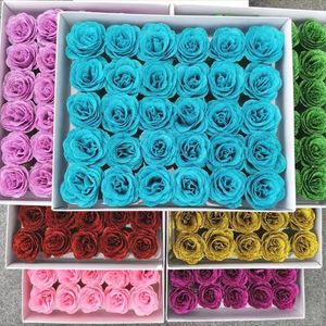 Ramo de Flores Artificiales Perpetuas con Purpurina Dorada, Rosas Rosadas y Azules, Empaque de 30 Piezas en una Caja - Product Image 3