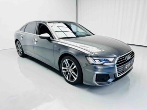 Acceptons les commandes personnalisées – <span class=keywords><strong>Audi</strong></span> A6L 40 TFSI 2019 d'<span class=keywords><strong>occasion</strong></span> avec pack S Line Sport, aide au stationnement, berline professionnelle bien entretenue, économique - Product Image 3