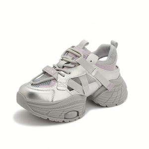 Zapatos deportivos de malla para ocio, zapatos deportivos de suela gruesa a la moda para mujer, zapatos deportivos transpirables de nuevo estilo, zapatos de diseñador para mujer - Product Image 5