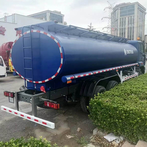 รถบรรทุก HOWO 6x4 แบบถังบรรจุน้ำมัน ความจุ 21-30 ตัน ถังเก็บน้ำ 15001-30000 ลิตร น้ำมันดีเซล เกียร์ธรรมดา สำหรับงานหนัก - Product Image 5
