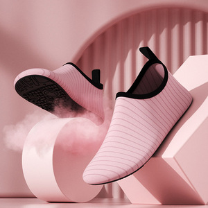 Zapatillas de Yoga Antideslizantes y Transpirables para Interiores, con Protección para los Pies, Impermeables, para Pilates, Gimnasio y Entrenamiento - Product Image 1