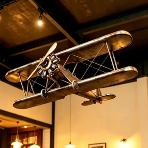 Modello di Aeroplano Vintage in Metallo Stile Industriale Loft, Grande Biplano Retrò in Ferro da Appendere per Decorazione Commerciale di Bar e Centri Commerciali - Product Image 1