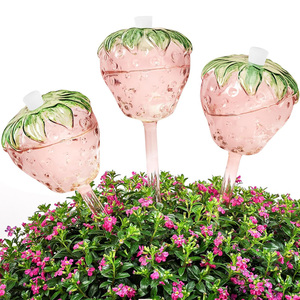 Quả cầu tưới cây dâu tây cho cây trong nhà, Bóng Đèn tưới nước hàng đầu cho cây ngoài trời trong nhà thân thiện với môi trường - Product Image 2