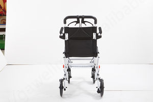 La Silla de Ruedas de viaje portátil ultraligera médica es adecuada para personas con discapacidad - Product Image 3