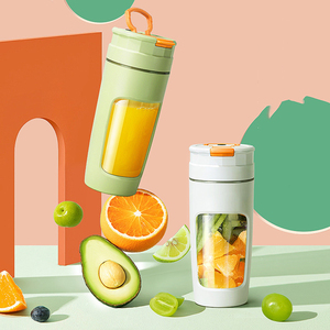 XFY Mini Licuadora Portátil USB de 75W, Licuadora para Smoothies con Cuchilla de Acero Inoxidable, Uso en Auto y Hogar, Fuente de Alimentación Recargable - Product Image 2