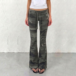 Pantaloni <span class=keywords><strong>a</strong></span> Zampa d'Elefante Slim Retrò con Stampa Camouflage, <span class=keywords><strong>Vita</strong></span> <span class=keywords><strong>Bassa</strong></span> ed Elastico con Coulisse, Stile Trendy e Cool per i Millennial - Product Image 3