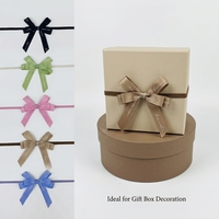 Vente en gros de bandeaux élastiques personnalisés de luxe imprimés avec des nœuds papillon, durables, écologiques, en polyester, pour la Saint-Valentin, Noël, anniversaire