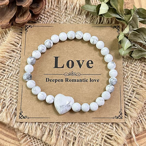 Joyería Bohemia de autoconciencia hecha a mano, cuentas de corazón elásticas, pulsera de alivio de tensión calmante de howlita Natural para hombres y mujeres - Product Image 1