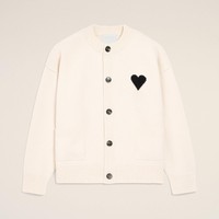 Fabricants de tricots OEM de Chine Bouton personnalisé Femmes Tricot Paris Coeur Jacquard Laine Mérinos Cardigan à col rond pour les femmes