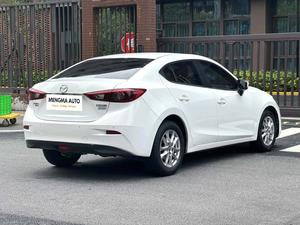 <span class=keywords><strong>Mazda</strong></span> <span class=keywords><strong>3</strong></span> Axela <span class=keywords><strong>2018</strong></span> Modelo Lujo Automático Unescape 1.5L Gas Dos cajas Dirección izquierda Cámara trasera Neumáticos R16 - Product Image 4