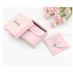 Luxury Green and <b>Red</b> Custom Logo Square Storage Box for <b>Bracelets</b> Rings Necklaces-Green Side Bow Jewelry Accessories Packaging - Product Image 4