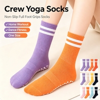 Chaussettes de yoga antidérapantes, chaussettes avec grip en silicone sur toute la surface, chaussettes antidérapantes en coton doux pour l'entraînement à domicile, la danse et la remise en forme