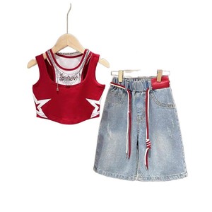 Conjunto de Verano 2026 para Niñas: Novedoso y Elegante Top sin Mangas con Estampado de Estrellas y Pantalones Vaqueros sin Cuello para Niñas Medianas y Grandes - Product Image 5