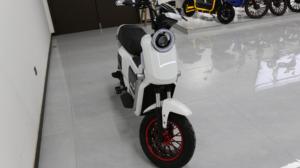 Scooter Eléctrico de Alta Velocidad con Llantas Gruesas de 16 Pulgadas para Adultos - Product Image 3