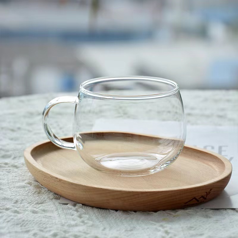 Tasse amusante ronde assortie