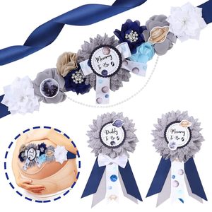 Épingles de corsage pour future maman et future papa, thème Espace, Galaxie, Étoile, Grossesse, Univers, Révélation du Sexe, pour Baby Shower et Maternité - Product Image 1