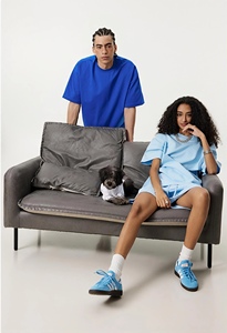 T-shirt de haute qualité 305g, poids lourd, logo personnalisé, streetwear pour hommes, 100% coton, t-shirts vierges en gros, décontractés, multicolores - Product Image 4