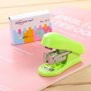 De alta calidad Mini <span class=keywords><strong>grapadora</strong></span> conjunto de dibujos animados Oficina escuela suministros papelería Clip de papel vinculante Binder LIBRO DE ALCANTARILLADO - Product Image 6