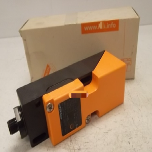 Nieuwe originele kant-en-klare IM8500 10-55VDC 400 magazijn industriële automatisering PLC-programmering - Product Image 1