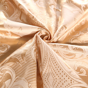 Bộ chăn ga gối đệm mùa hè chất liệu satin mềm mại kiểu dáng châu Âu sang trọng, kích thước King size, in họa tiết, đạt chứng nhận Oeko-tex, sản xuất theo đơn đặt hàng (ODM), dùng cho gia đình. - Product Image 5