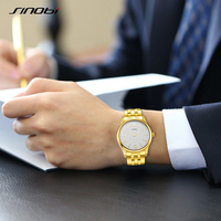 Montre à quartz SINOBI classique en acier inoxydable doré avec bracelet en acier inoxydable, résistante à l'eau 3ATM, plaquée IP pour homme, prête à être expédiée
