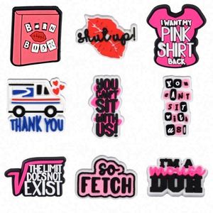 Nouvelles Breloques Personnalisées de Noël 'Burn Book' et 'Crool' avec la phrase 'I'll Be There for You' pour Chaussures et Sandales, Idéales pour Cadeaux de Fête de Noël - Product Image 3