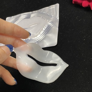 Mascarilla Labial Humectante y Voluminizadora en Varios Colores, Personalizable, con Etiqueta Privada, para Spa en Casa y Salón de Belleza - Product Image 6