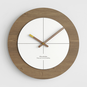 Reloj de Pared Redondo Decorativo de Madera Silencioso Sin Tictac EMITDOOG, Reloj de Pared de Cuarzo de Calidad que Funciona con Pilas, Estilo Vintage Rústico Campestre - Product Image 2