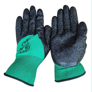 Chenheng A379 Latex Coated Gloves Green Yarn Black Raised Micro Diamond Anti Slip General Purpose Safety Gloves - Product Image 1