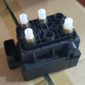 OEM # Bloque de Válvulas Solenoides de Suspensión Neumática 2123200458 2123200858 2123200000 para Mercedes-Benz 5.5L - Product Image 2