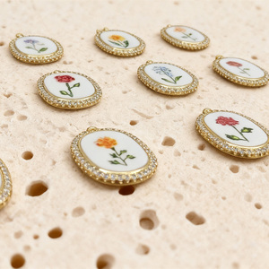 WEGOODZF Bijoux de mode anti-oxydation, <span class=keywords><strong>pendentif</strong></span> fleur de lune peint, breloque en cuivre pour chaussures, fabrication de bijoux personnalisés DIY - Product Image 5